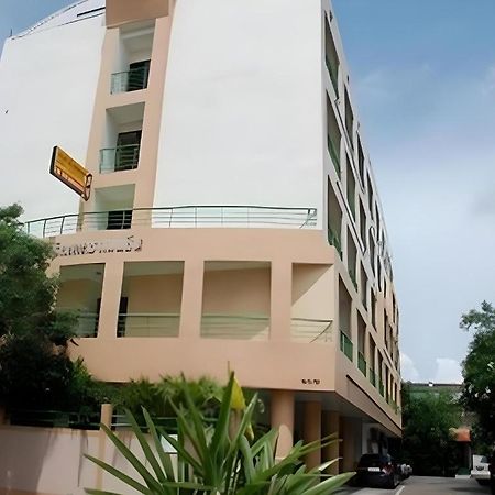 Central Place Hotel Rayong Eksteriør bilde
