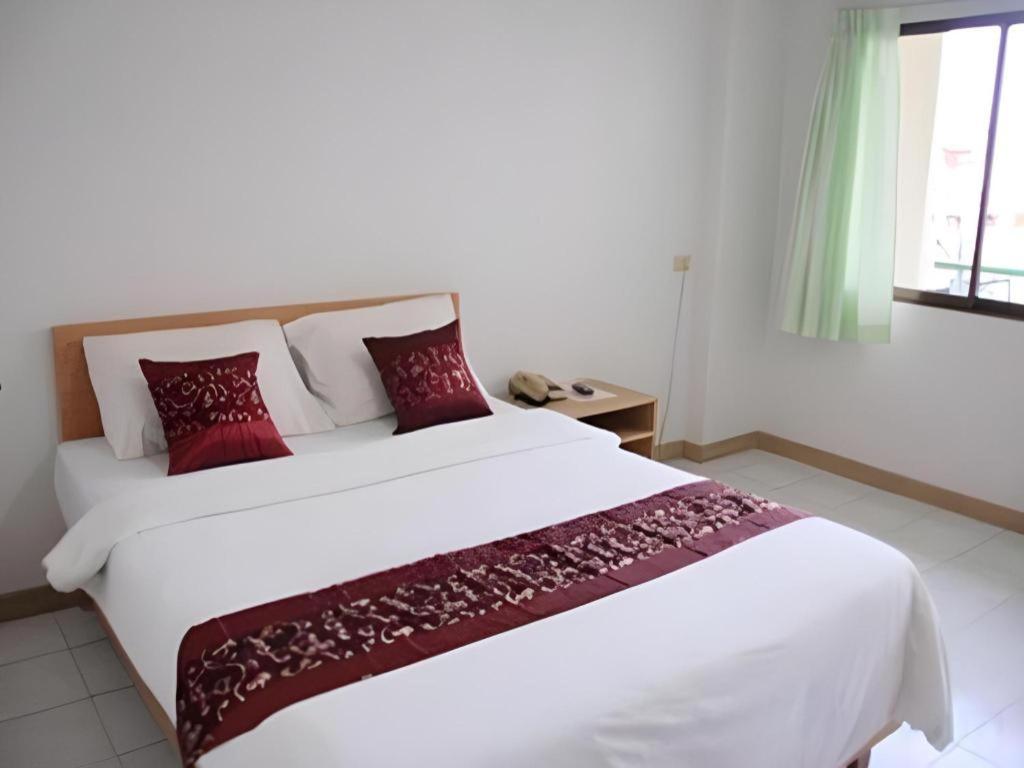 Central Place Hotel Rayong Eksteriør bilde