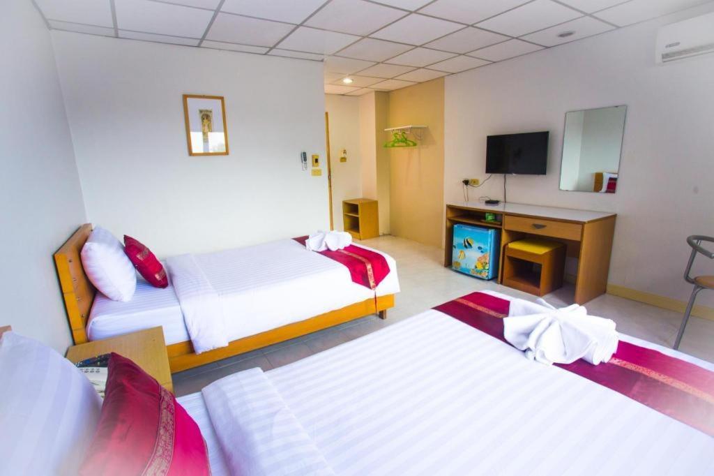 Central Place Hotel Rayong Eksteriør bilde