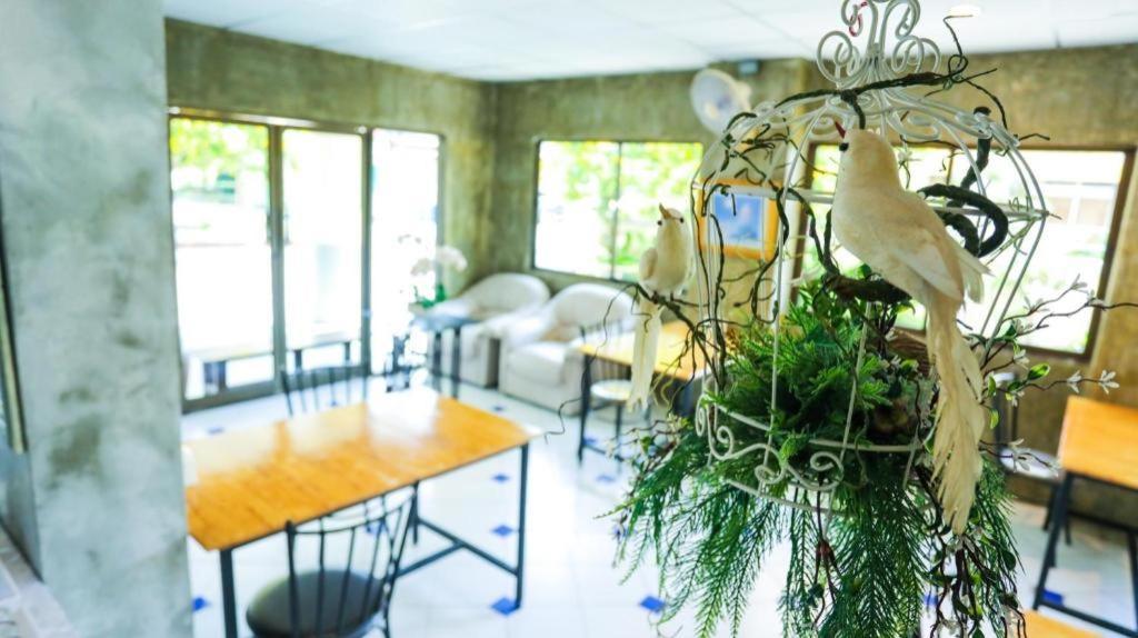 Central Place Hotel Rayong Eksteriør bilde