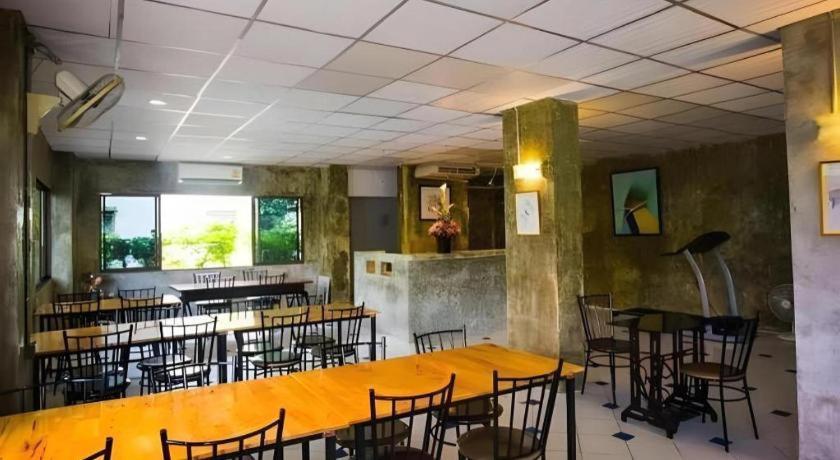 Central Place Hotel Rayong Eksteriør bilde
