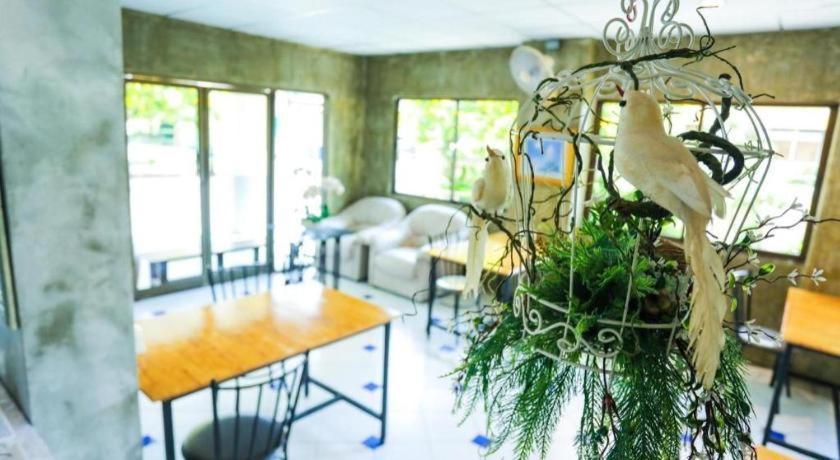 Central Place Hotel Rayong Eksteriør bilde