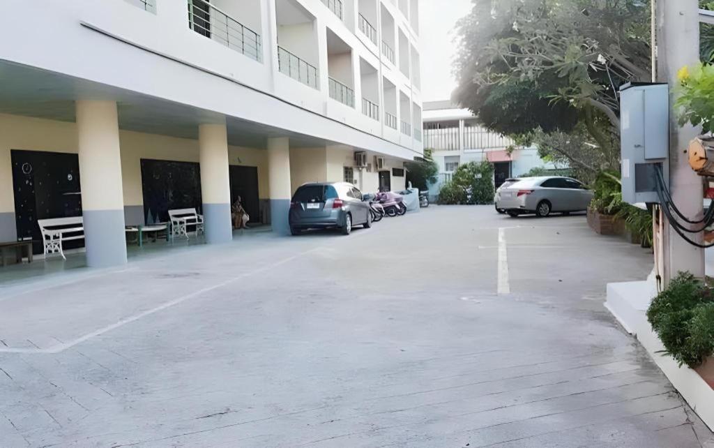 Central Place Hotel Rayong Eksteriør bilde