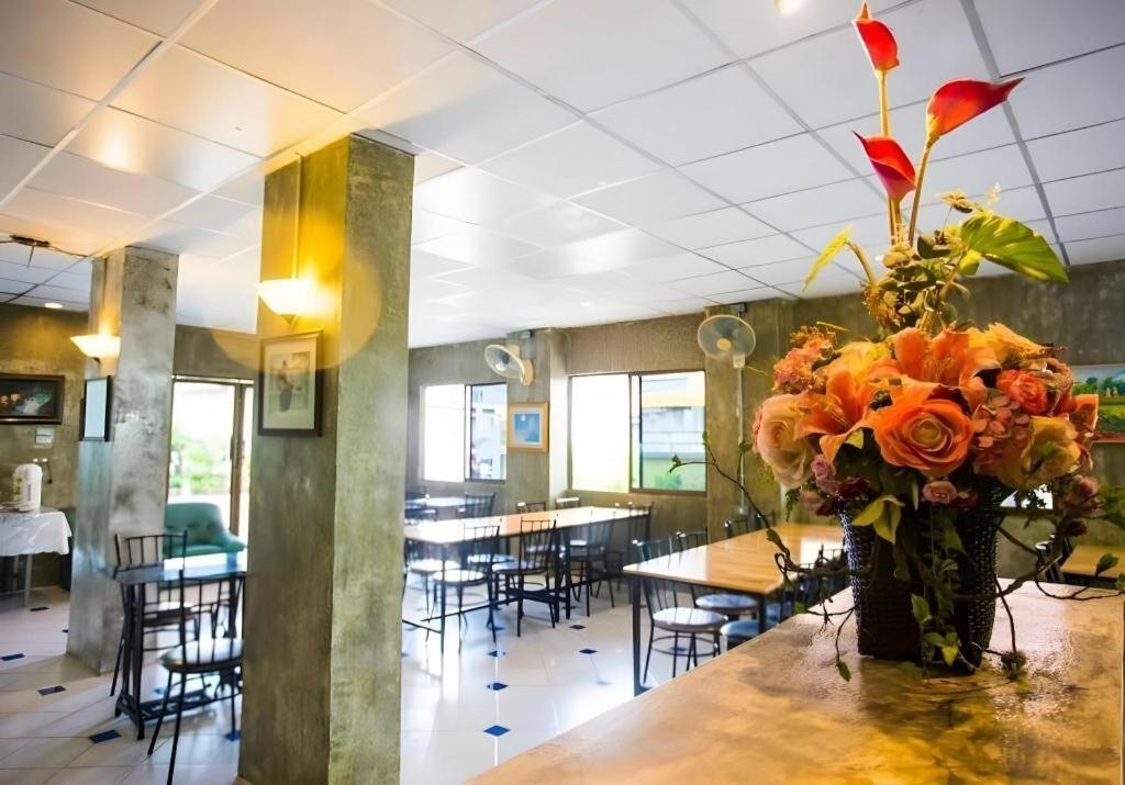 Central Place Hotel Rayong Eksteriør bilde
